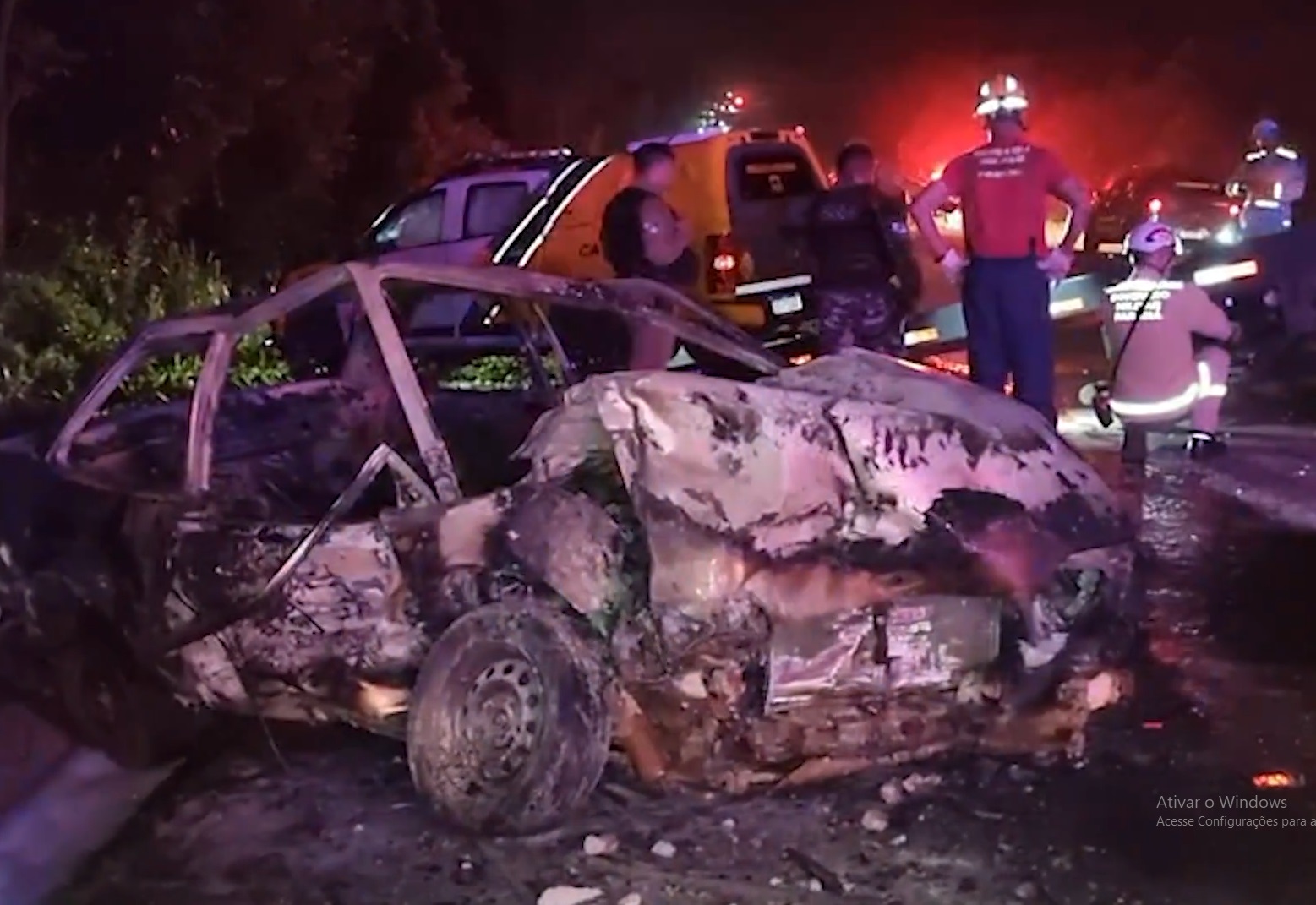 PM divulga nota sobre grave acidente entre viatura e carro de passeio Imagem referente a PM divulga nota sobre grave acidente entre viatura e carro de passeio