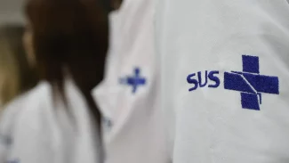 Março Azul: exames para rastrear câncer de intestino triplicam no SUS