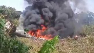 Chega a 66 número de mortos em queda de avião militar na Colômbia