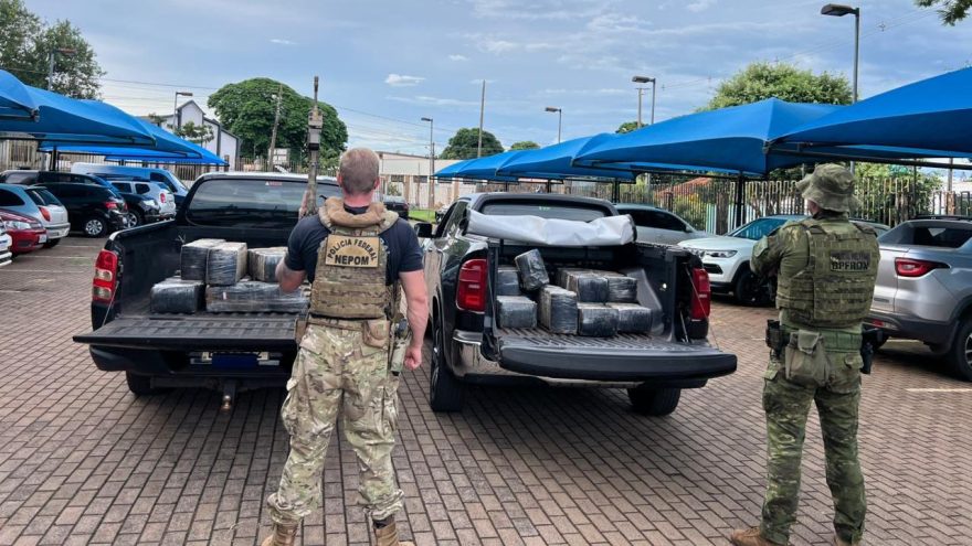 BPFron e Polícia Federal apreendem 535 quilos de maconha em Mercedes