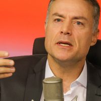 Imagem referente a Governo quer flexibilizar descanso de caminhoneiros na volta para casa