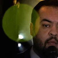 Imagem referente a TSE condena Cláudio Castro e ex-governador fica inelegível até 2030