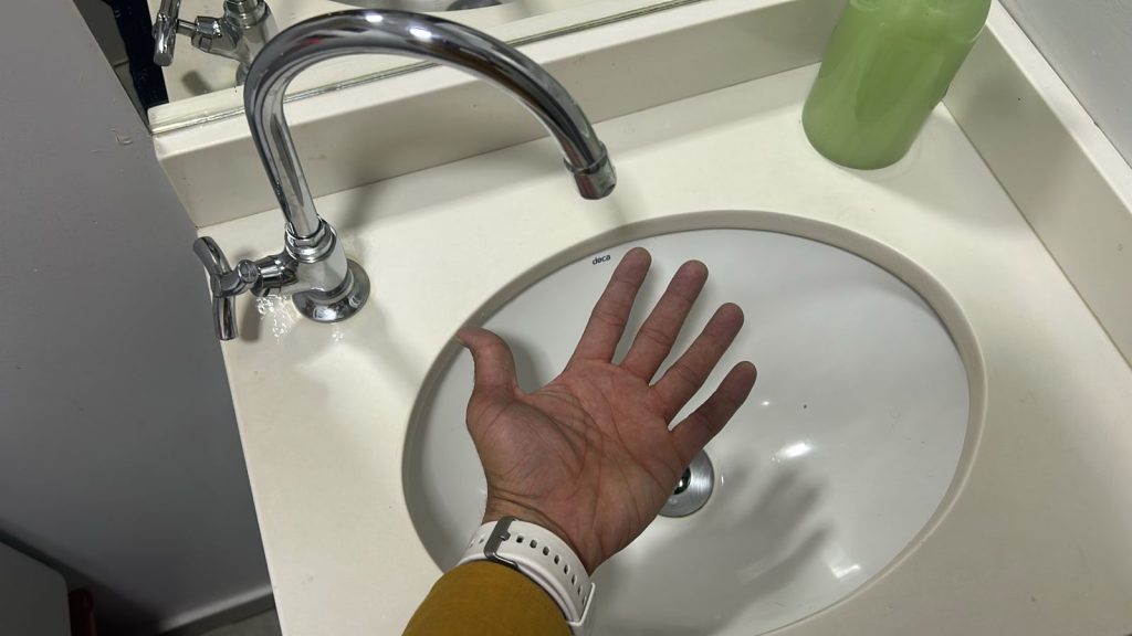 Falta de água atinge bairros da região sul e moradores cobram explicações da Sanepar em Cascavel