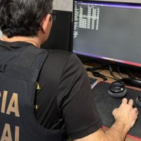 Imagem referente a Polícia Federal faz operação contra fraudes na Caixa Econômica Federal