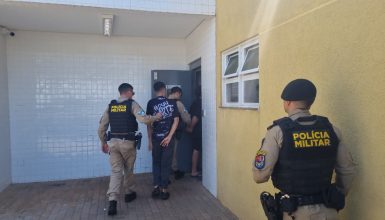 Neto que matou avô e foi preso em Cascavel viajou 600 km para roubar joias avaliadas em R$ 110 mil Imagem referente a Neto que matou avô e foi preso em Cascavel viajou 600 km para roubar joias avaliadas em R$ 110 mil