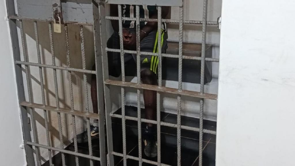 Homem leva surra de moradores de Toledo após tentar abusar de criança