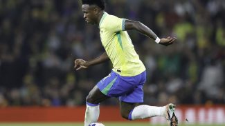 Brasil enfrenta França em fase final de preparação para Copa do Mundo Brasil enfrenta França em fase final de preparação para Copa do Mundo