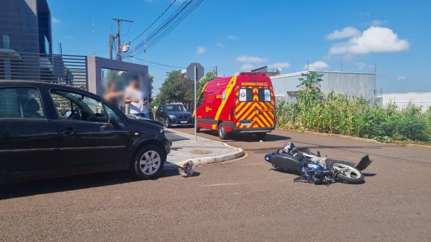 Motociclista é encaminhado ao HU após acidente de trânsito no Esmeralda