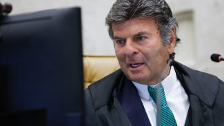 Fux vota pela prorrogação da CPMI do INSS; placar está 4 a 2