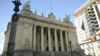 TJ do Rio anula eleição de Douglas Ruas como presidente da Alerj