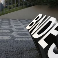 Imagem referente a BNDES anuncia R$ 10 bilhões para indústria 4.0 e bens de capital verde