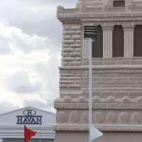 Imagem referente a TST condena lojas Havan por racismo recreativo contra ex-funcionária