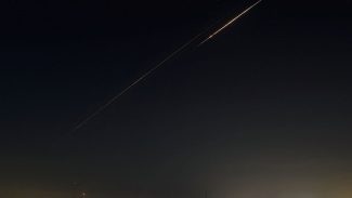 Frentes no Líbano e Iraque surpreendem Israel/EUA em guerra contra Irã Frentes no Líbano e Iraque surpreendem Israel/EUA em guerra contra Irã