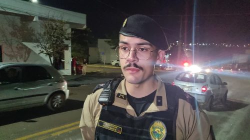 Tenente da PM explica presença de viaturas após acidente com motos em Cascavel Imagem referente a Tenente da PM explica presença de viaturas após acidente com motos em Cascavel
