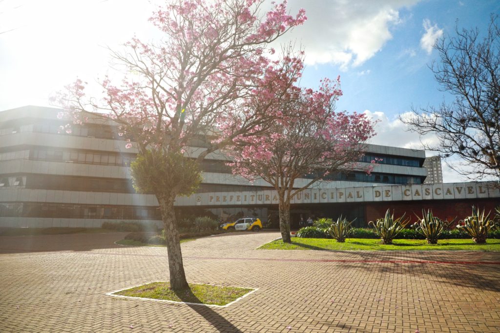 Serviços públicos em Cascavel têm alterações no feriado de Sexta-Feira Santa Serviços públicos em Cascavel têm alterações no feriado de Sexta-Feira Santa