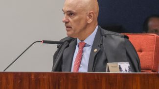 Alexandre de Moraes nega ter viajado em aviões de Vorcaro
