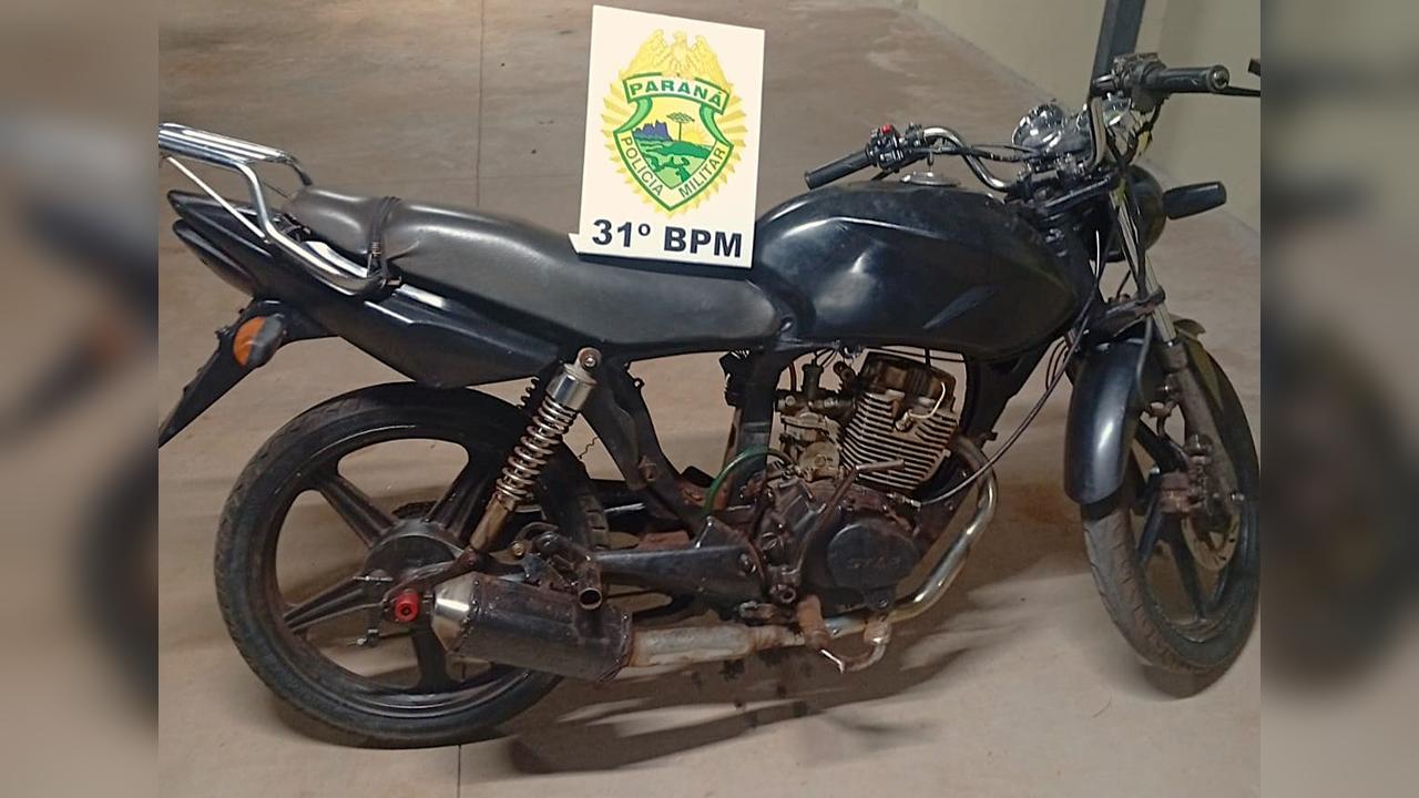 Após desobediência e fuga, menores são apreendidos com moto adulterada em Jesuítas Após desobediência e fuga, menores são apreendidos com moto adulterada em Jesuítas