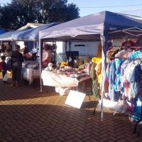 Imagem referente a Com variedade de produtos e preços acessíveis feira do Bairro Periolo acontece nesta quinta-feira (2)
