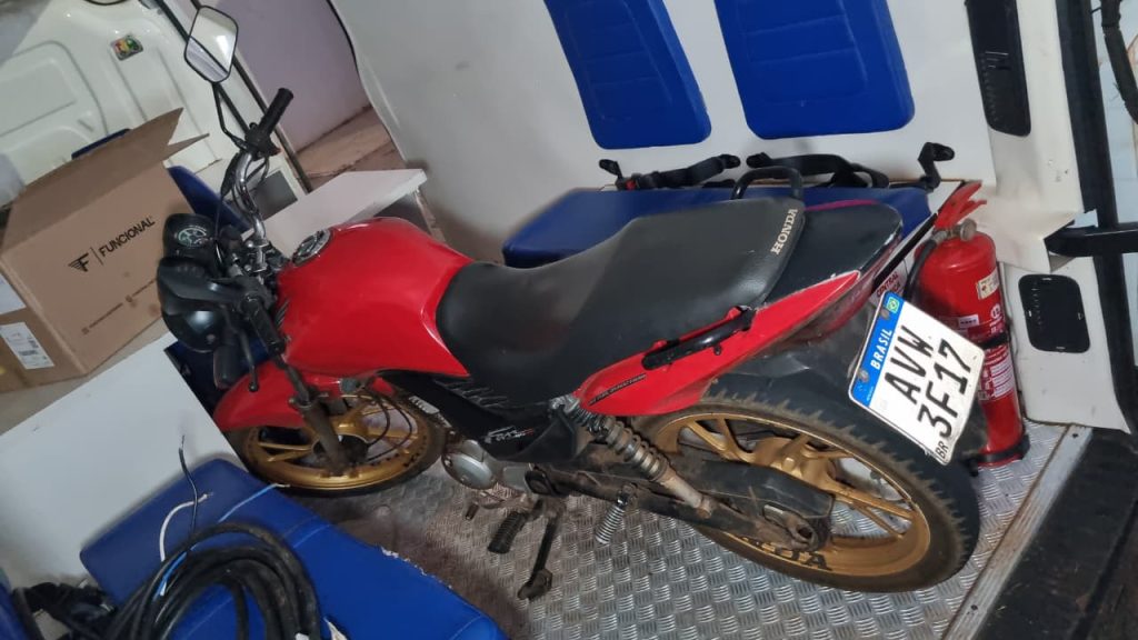Moto furtada é recuperada pela Guarda Municipal minutos após o crime