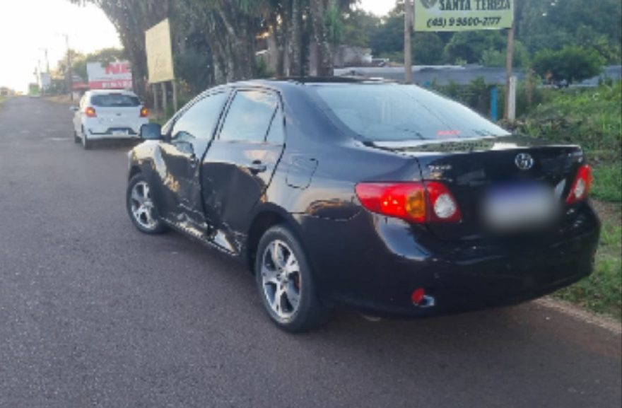 Batida em acesso a trevo deixa causa transtorno na BR-277 em Santa Tereza do Oeste