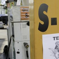 Imagem referente a Pacote para conter alta dos combustíveis inclui subsídios e isenções
