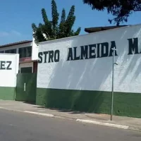 Imagem referente a Professora sofre ferimentos durante ataque a uma escola em Suzano