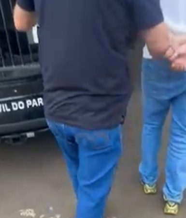 Imagem referente a Investigado pela morte de Janaína Teixeira Fogaça se apresenta na Delegacia de Homicídios