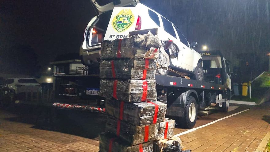 PM apreende enorme quantidade de maconha após fuga perigosa entre os trevos do Guarujá e 14 de Novembro