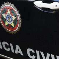 Imagem referente a Polícia civil desarticula grupo que aplicava golpes contra idosos