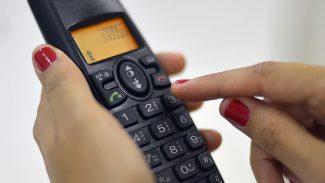 Serviço de telefonia fixa da operadora Oi é vendido por R$ 60 milhões