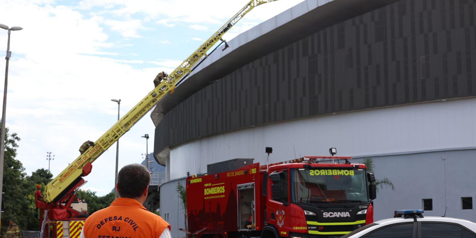 Incêndio no Velódromo do Rio é controlado; pista não teve impacto Imagem referente a Incêndio no Velódromo do Rio é controlado; pista não teve impacto