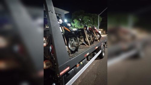 Operação de trânsito aborda 98 pessoas e resulta em 143 autuações na região Oeste de Cascavel Operação de trânsito aborda 98 pessoas e resulta em 143 autuações na região Oeste de Cascavel