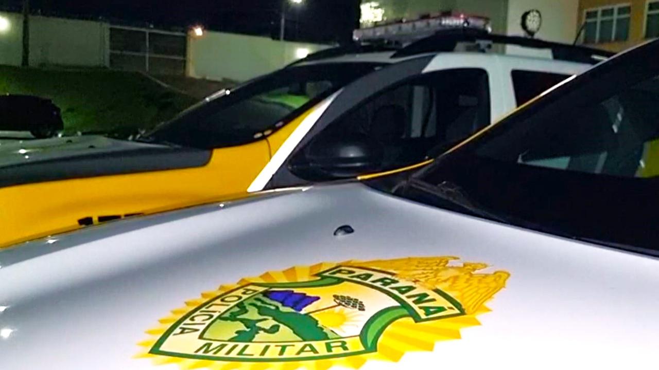 Homem de 34 anos é detido ao se aproximar da residência da esposa em Cascavel Homem de 34 anos é detido ao se aproximar da residência da esposa em Cascavel