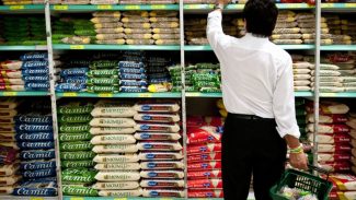 Excesso de chuvas causa inflação no preço do feijão Excesso de chuvas causa inflação no preço do feijão