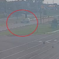 Imagem referente a Câmera registra acidente de trânsito no Trevo da Portal
