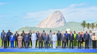 Brasil assume aliança e pede Atlântico Sul livre de guerras e tensões
