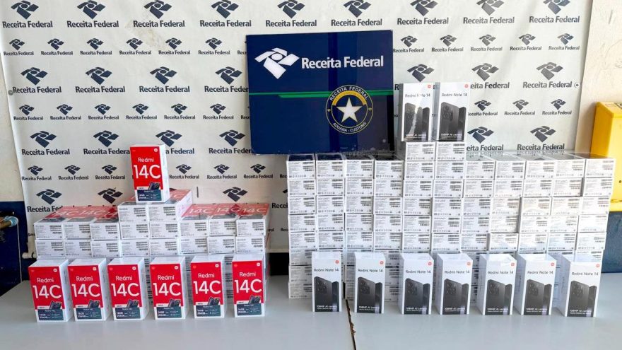 Veículo carregado com eletrônicos é apreendido em Cascavel