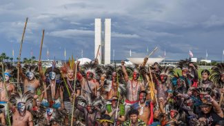 Indígenas levam a Itamaraty proposta de áreas livres de petróleo e gás