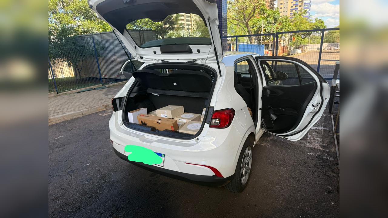 Veículo carregado com eletrônicos é apreendido em Foz Imagem referente a Veículo carregado com eletrônicos é apreendido em Foz