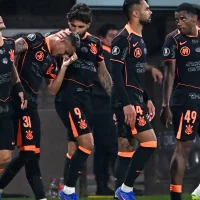 Imagem referente a Corinthians derrota Platense na Libertadores na estreia de Diniz