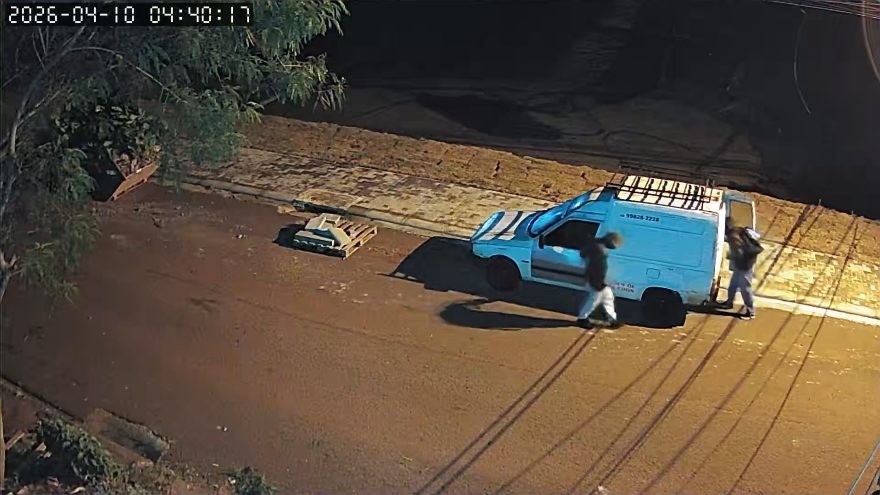Fiorino é furtada durante a madrugada no bairro Cascavel Velho