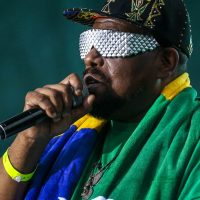 Imagem referente a Morre Afrika Bambaataa, pioneiro do hip-hop e da cultura negra mundial