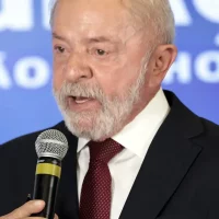Imagem referente a Lula quer incluir inadimplentes do FIES em pacote contra endividamento