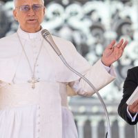 Imagem referente a Papa pede fim da guerra, enquanto EUA e Irã negociam paz