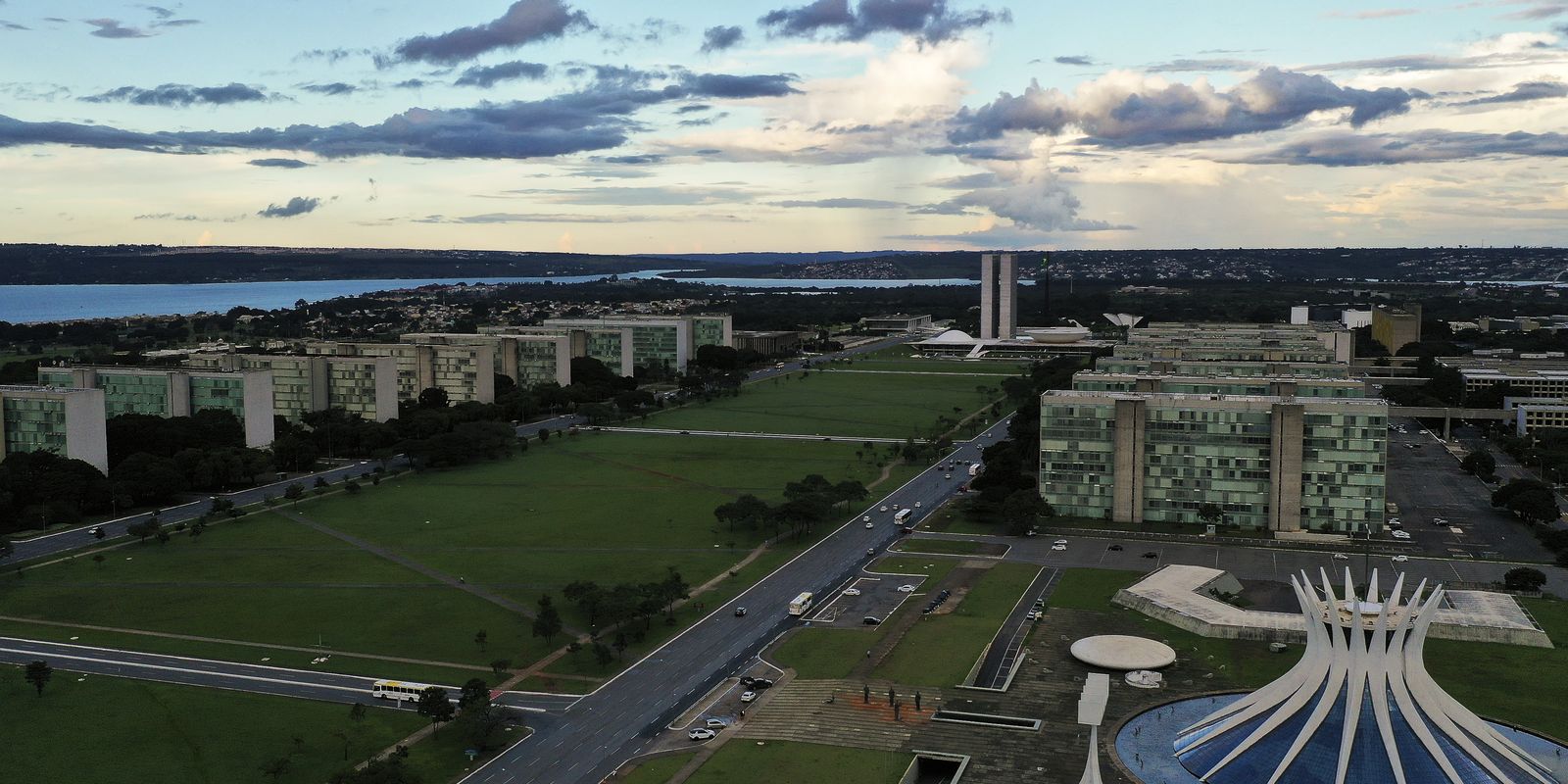 Ipea faz pesquisa para combater desinformação sobre políticas públicas Ipea faz pesquisa para combater desinformação sobre políticas públicas