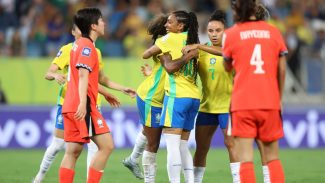 Brasil deslancha com Kerolin e goleia Coreia do Sul pelo Fifa Series Brasil deslancha com Kerolin e goleia Coreia do Sul pelo Fifa Series