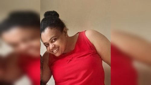 Mulher desaparece após receber alta de UPA e família busca informações Imagem referente a Mulher desaparece após receber alta de UPA e família busca informações