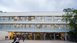 Professores do estado de SP finalizam greve, mas mantêm mobilização