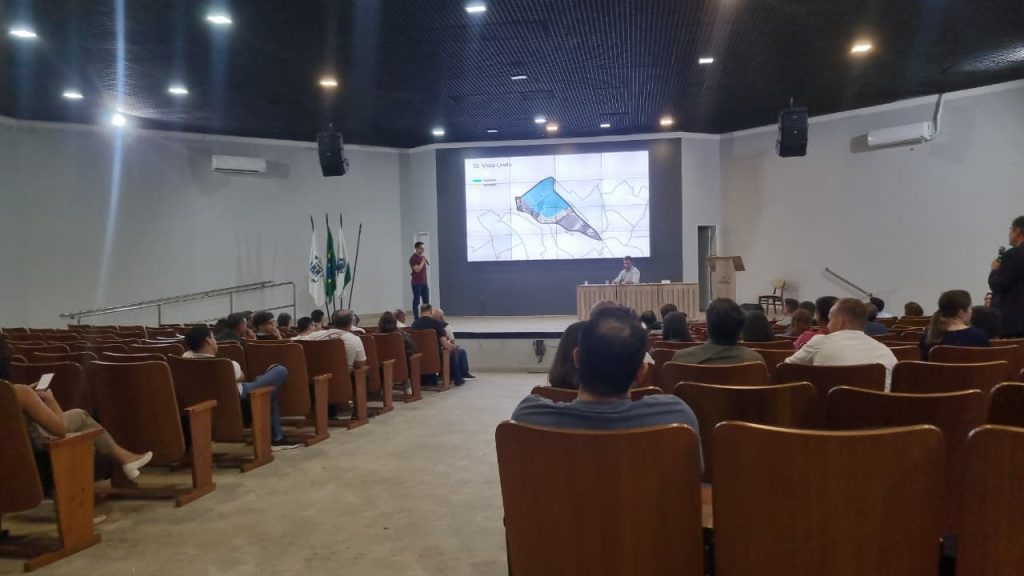 Proposta de criação de 19 novos bairros em Cascavel é apresentada em audiência pública