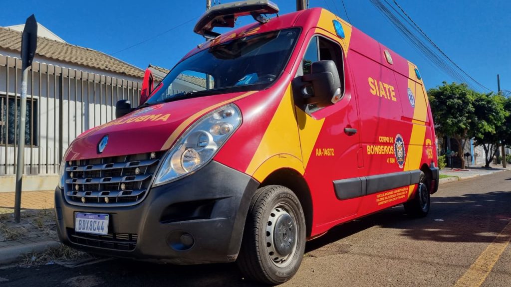 Idoso fica ferido ao cair do sofá no Bairro Morumbi